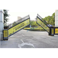 嘉兴春晖卷闸门道闸