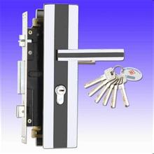 17749917472重庆市装门禁电话、重庆市买保险柜公司 