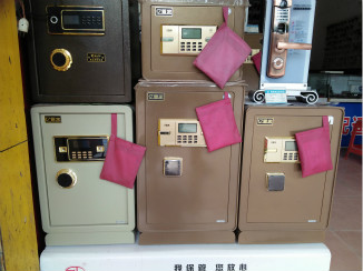 于都开锁┃于都配汽车钥匙 