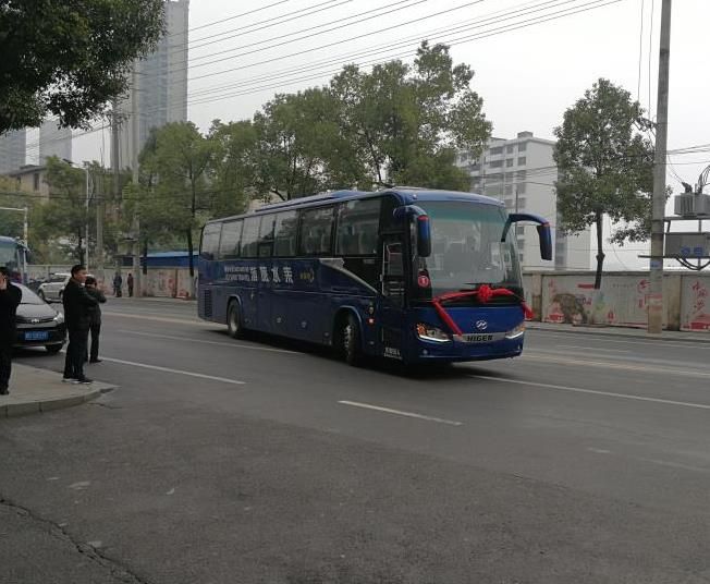 耒阳大巴包车/耒阳耒阳包车
