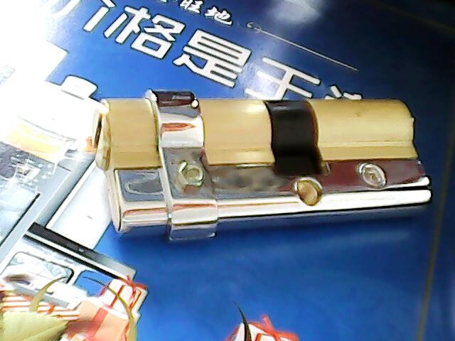 东阿开锁电话 