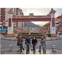 兰州旅游包车 