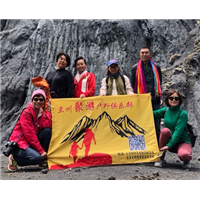 甘肃旅游包车 
