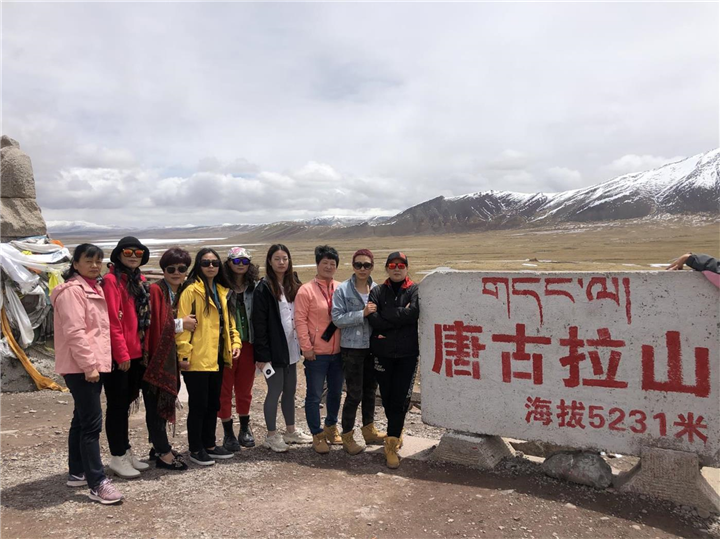 兰州旅游包车