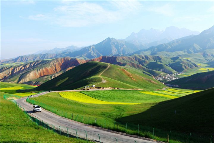 甘南旅游包车-青海旅游包车 