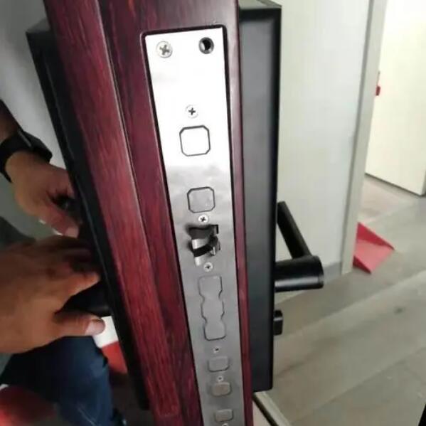 永宁县找人开锁的注意事项
