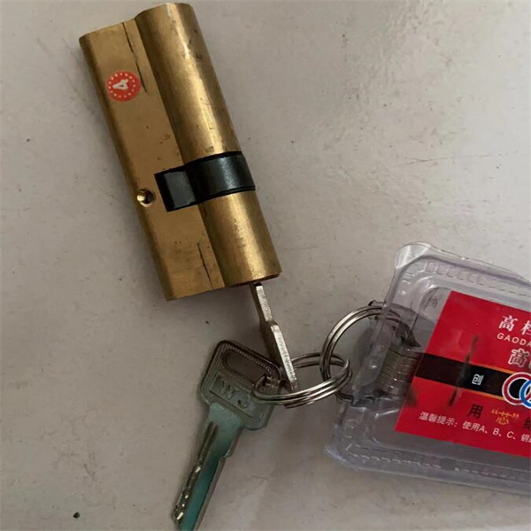 王辉锁业教你选择门锁