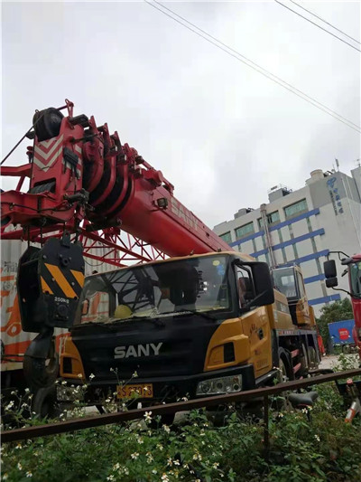 东莞吊车出租