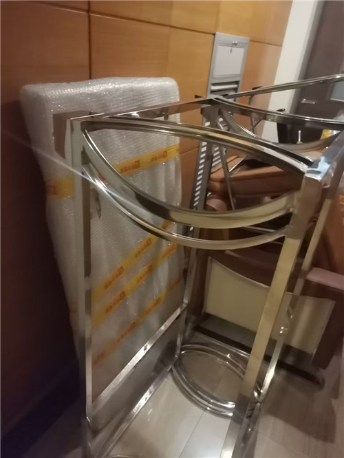 枣阳搬家搬厂搬钢琴搬家具设备装卸