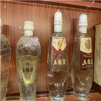 新疆五粮液茅台老酒回收