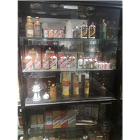 天津东丽30年茅台酒瓶礼盒回收