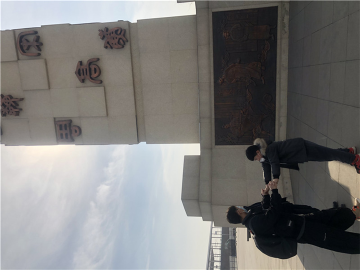 易县鹏博铜雕