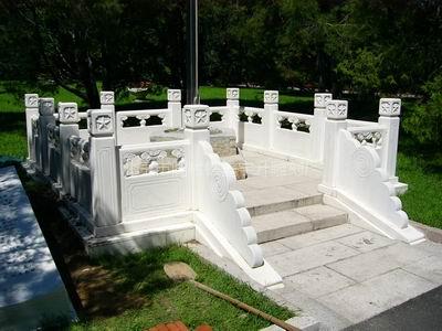 升旗台 