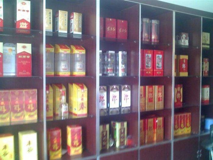 青岛名酒回收 