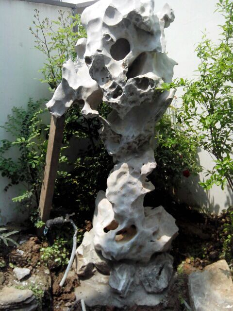 苏州常熟昆山庭院酒店私家园林太湖石假山
