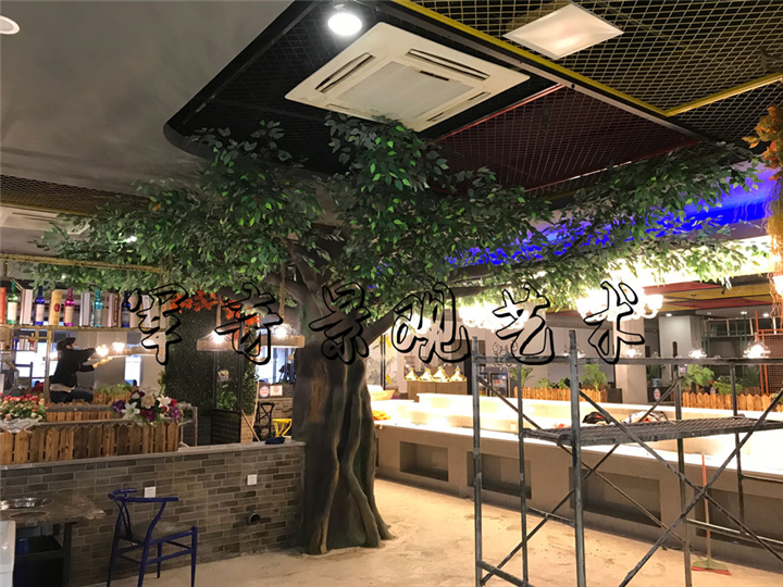 餐饮店仿真大榕树 