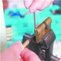 东营换锁公司：机械锁行业标准