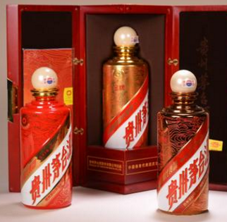 大连烟酒回收 