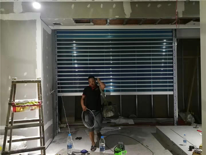 厦门水晶门安装