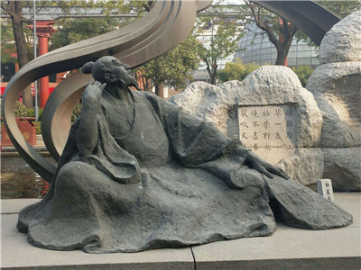 云南人物雕塑
