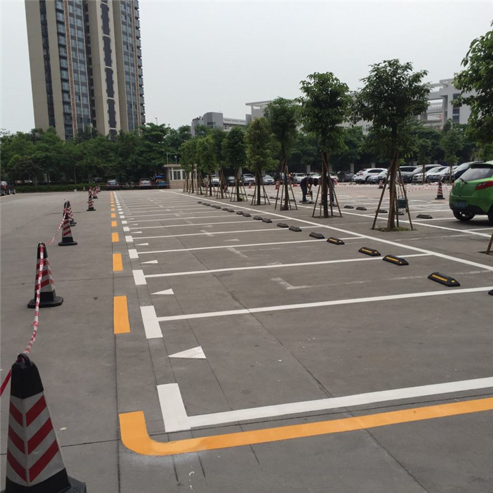 广东车位划线施工