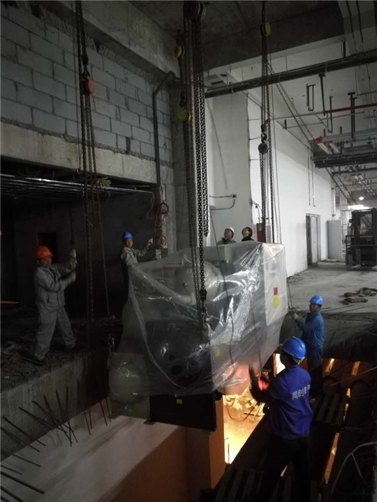 衢州叉车、衢州设备起重师傅
