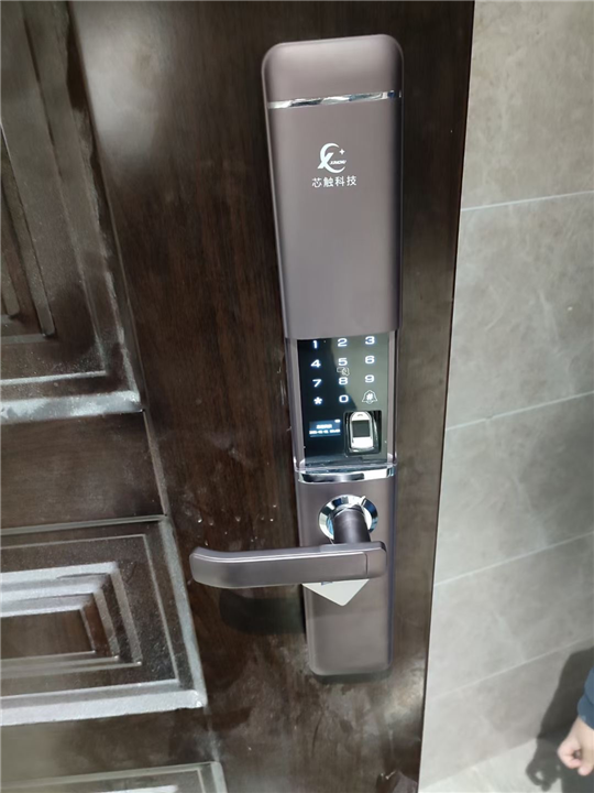 滨州家居大门换锁修锁电话是多少