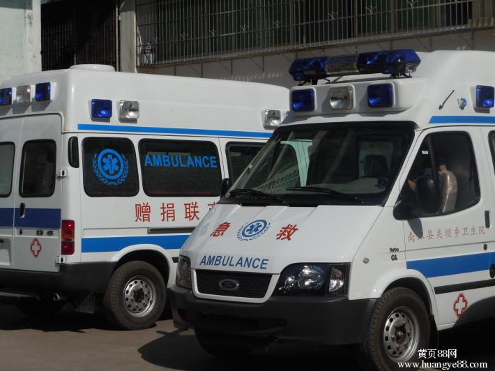 遵义救护车出租/遵义长途救护车 