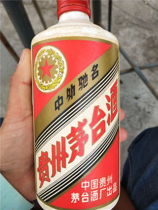 双流烟酒回收，双流回收烟酒，双流区名酒回收店铺