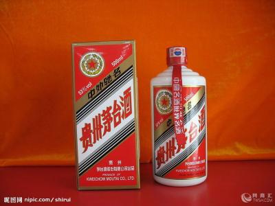 成都回收新老烟酒 高新区回收名酒五粮液 