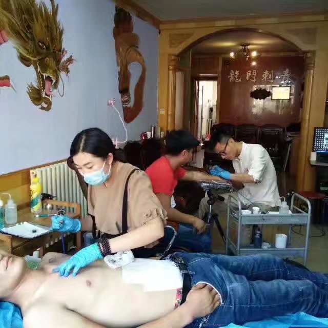 青岛日本传统风格纹身一次多少钱