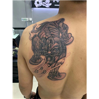 石狮疤痕遮盖纹身一般价格多少