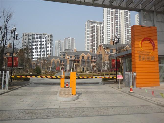 杭州电动道闸 