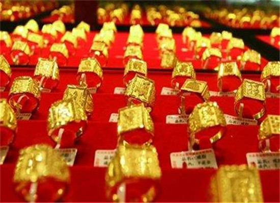 昆明回收黄金 