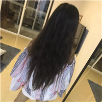 接头发的对比 