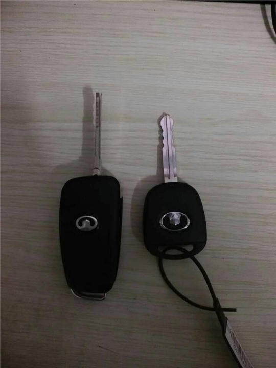 中卫开锁│中卫配汽车钥匙 