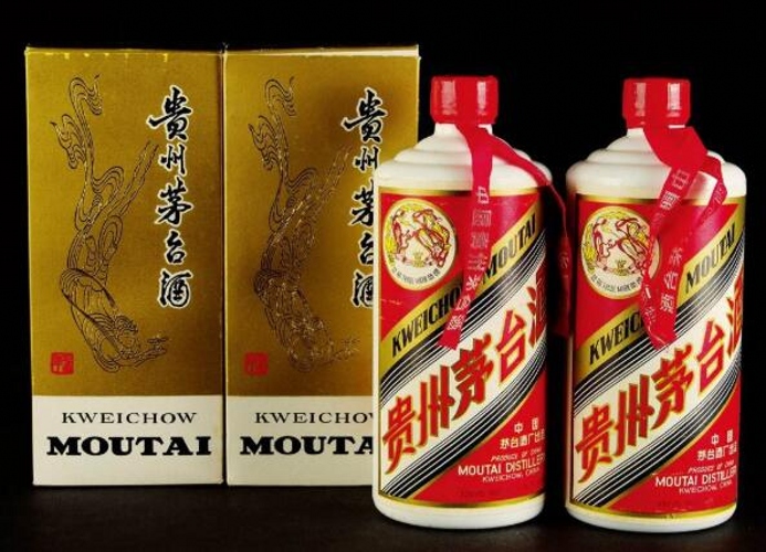 九江老酒名烟名酒回收如何辨别真假茅台酒
