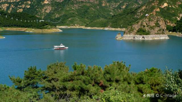 东戴河旅游景区-燕塞湖 