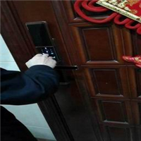 庐江鑫诚开锁公司介绍执手门锁需要安装的注意事项 