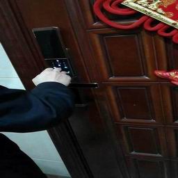 庐江鑫诚开锁公司介绍执手门锁需要安装的注意事项 