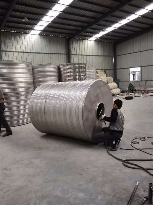 新疆水箱 