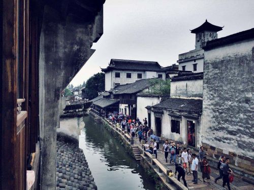 乌镇旅游包车哪家便宜|乌镇乐途包车公司