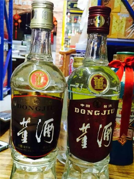 泰州回收董酒特色