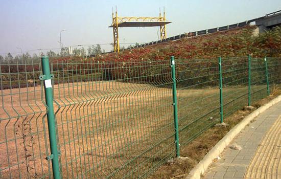 公路护栏网2
