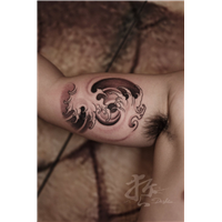 石狮纹身