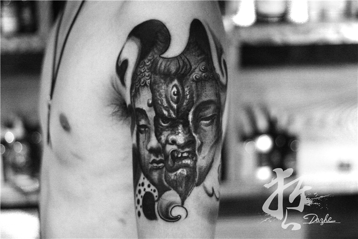 佛与魔