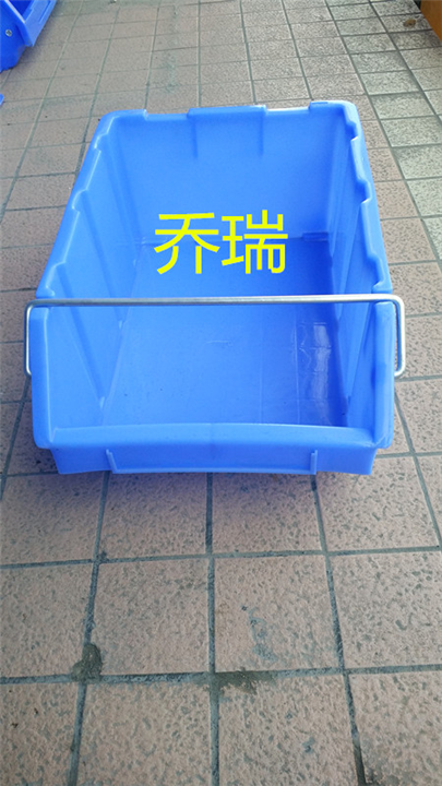 011带耳斜口箱 
