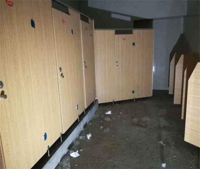 衢州卫生间隔断安装电话