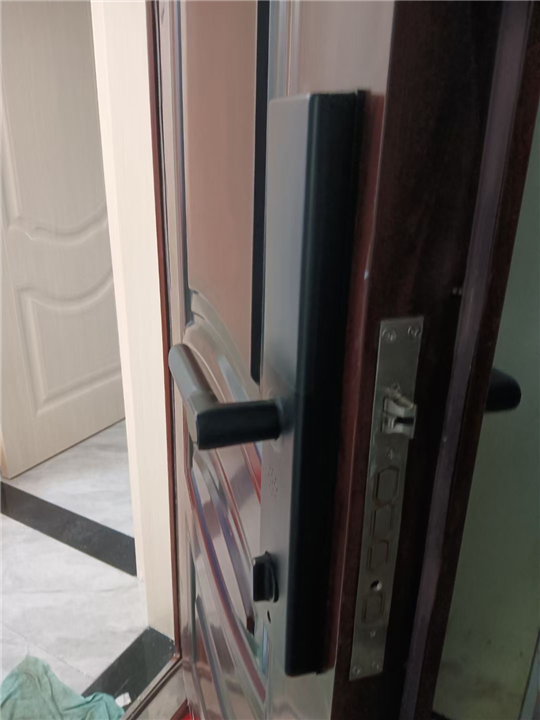 蚌埠修锁换锁芯24小时上门开锁服务