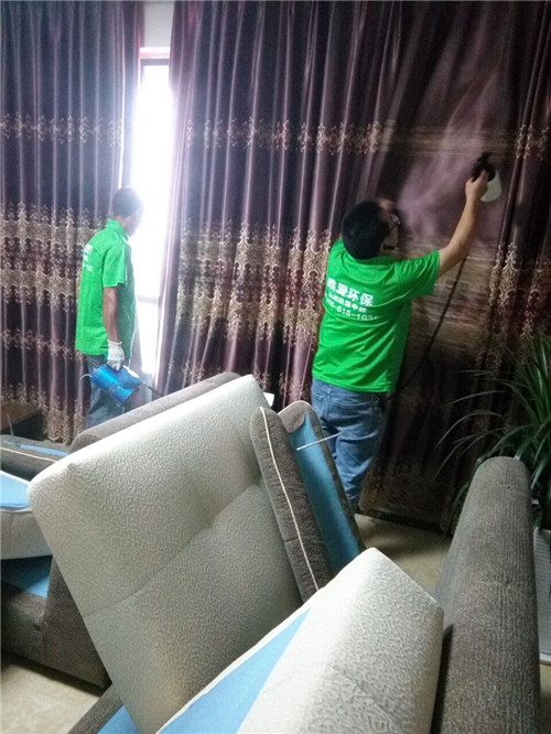 自贡除甲醛施工现场01 